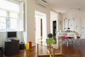 ALTIDO Spacious and bright 1-bed flat with city views in Lapa